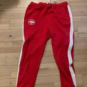 TWA Hotel red sweatpants size L